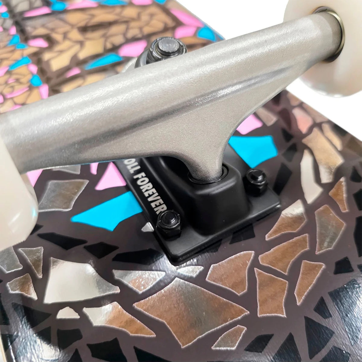 Skate Completo Real MOSAIC OVAL FOIL 7.3" | REAL