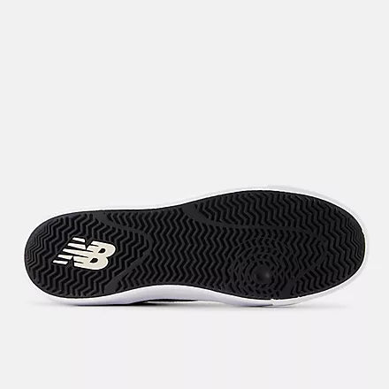 Numeric Franky Villani 417 Low |NEW BALANCE